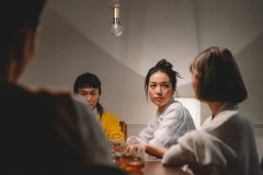 德州扑克如何应对松凶玩家？教你精准反制，化